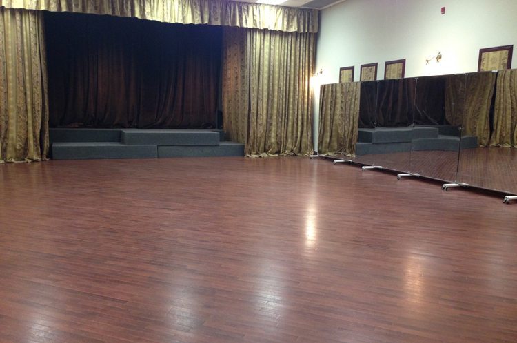 Tornto Salsa Bachata MISSISSAUGA Dance Studio Group Classes