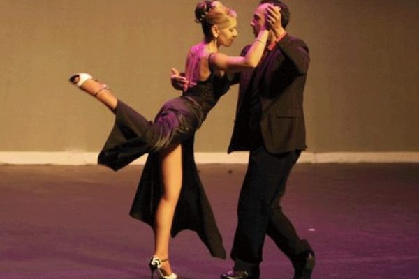 Toronto Best argentine tango Lessons dance shows